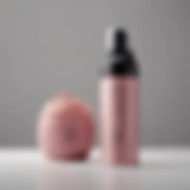 Chic Volumizing Hair Mousse Essence Delicate volumizing hair mousse in stylish packaging