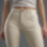 Chic Hourglass Jeans in Ivory